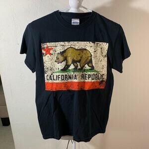 California T-shirt size S